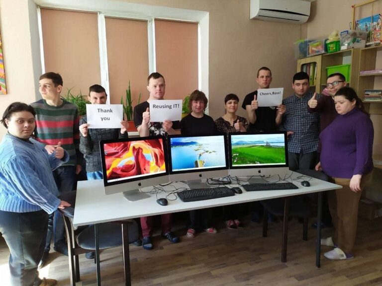 The team at the Kolomyia rehabilitation centre thanking Reusing IT and Ross for the donated iMacs
